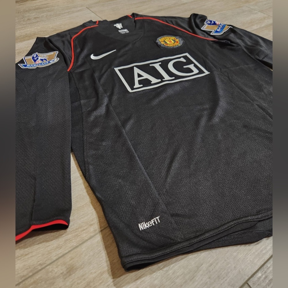 Manchester United Retro Premier League 2008 Ronaldo 7 - Picture 5 of 6